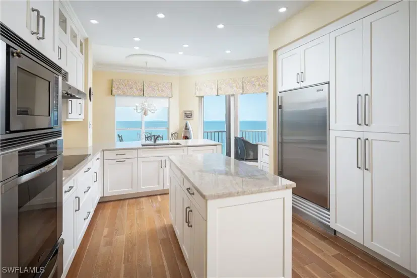 Picture of 263 Barefoot Beach Blvd Ph2, Bonita Springs FL 34134