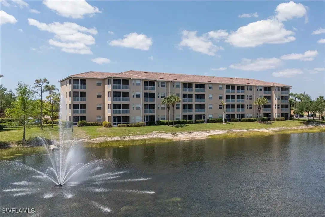 Picture of 8490 Kingbird Loop 925, Estero, FL 33967