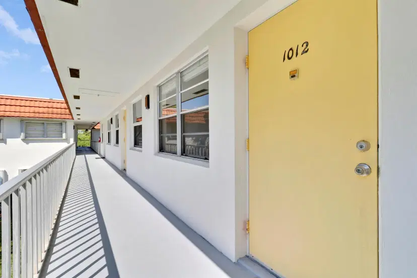 Picture of 1225 NW 21St Street 10-1012, Stuart FL 34994