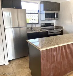 Picture of 1024 Anglers Cv C403, Marco Island, FL 34145