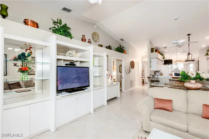 Picture of 8055 Tiger Cv 6, Naples FL 34113