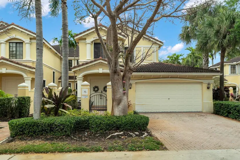 Picture of 1529 Passion Vine Cir 3-4, Weston FL 33326