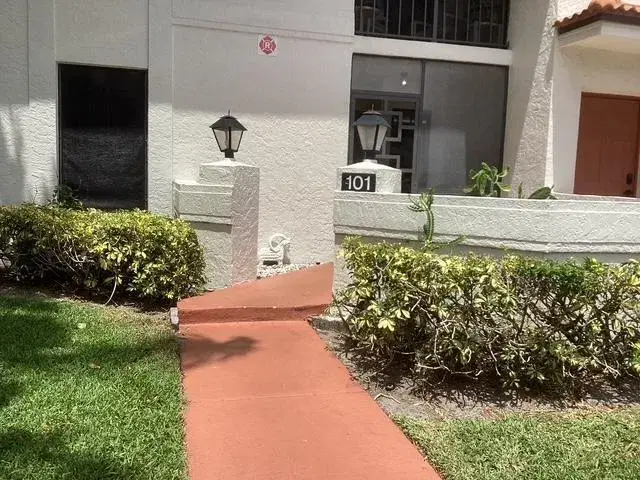 Picture of 9711 Pavarotti Terrace 101, Boynton Beach FL 33437