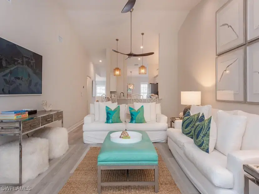 Picture of 823 Tanbark Dr 204, Naples FL 34108