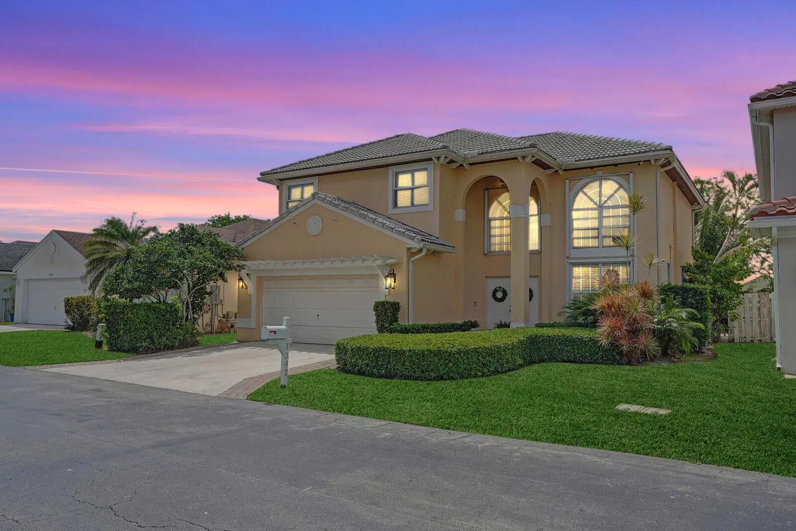 Picture of 1342 E Fairfax Circle, Boynton Beach, FL 33436