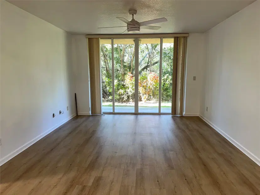 Picture of 529 E Sheridan St 108, Dania Beach, FL 33004