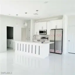 Picture of 1102 E 15Th St, Lehigh Acres, FL 33972