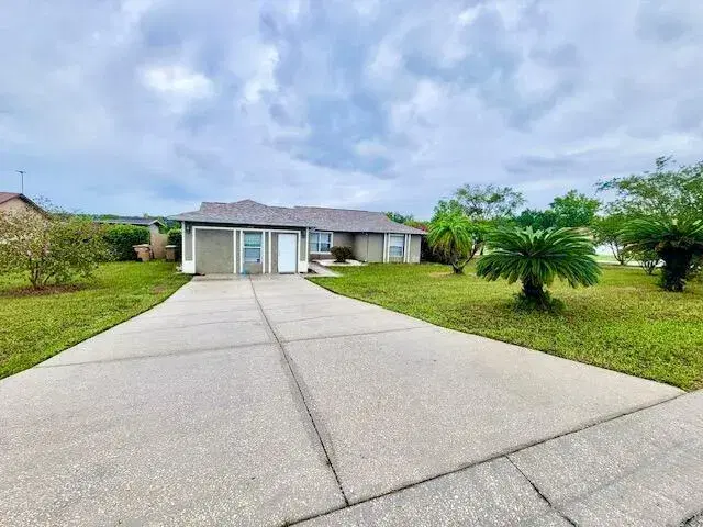 Picture of 11909 Windflower Court, Clermont, FL 34711
