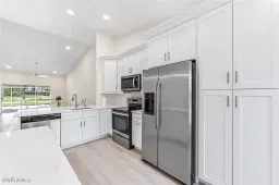 Picture of 8562 Mustang Dr 31, Naples, FL 34113