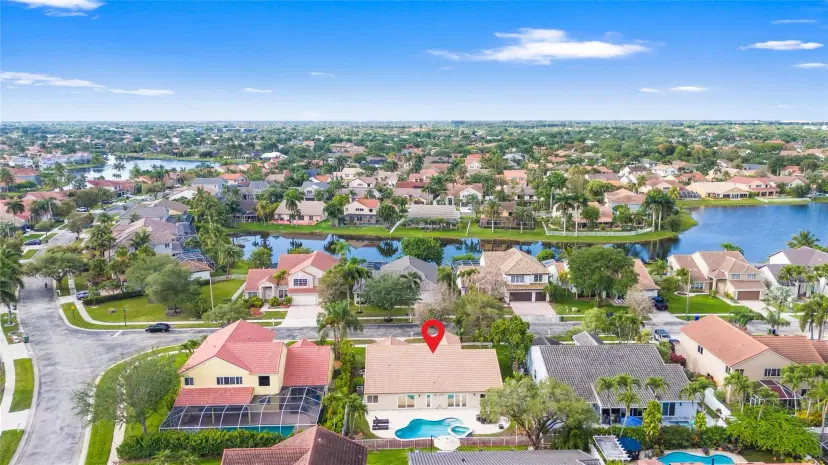 Picture of 19327 NW 13Th St, Pembroke Pines FL 33029
