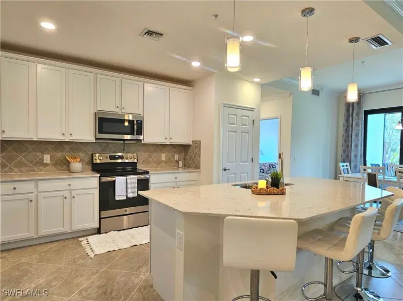 Picture of 11768 Grand Belvedere Way 103, Fort Myers FL 33913