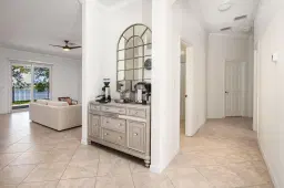 Picture of 4435 E Whitewater Ave, Weston, FL 33332