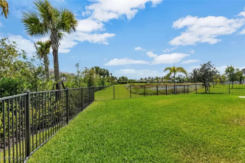 Picture of 12814 Woodbury Dr, Estero FL 33928