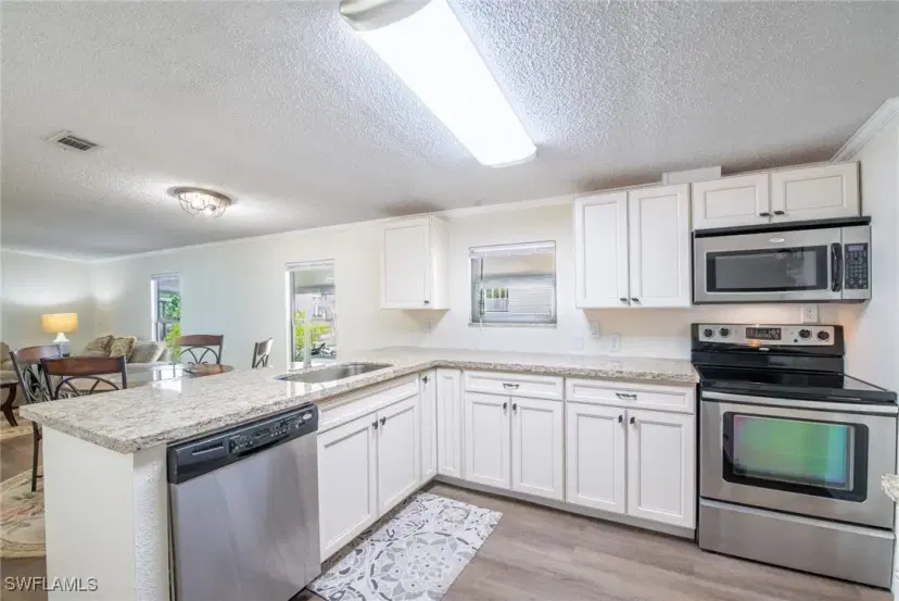 Picture of 7270 Ladyfish Dr, St. James City FL 33956