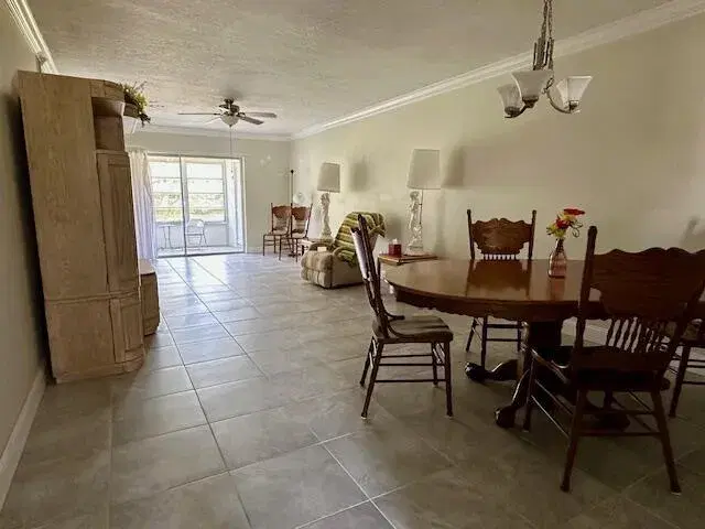 Picture of 1203 S Lakes End Drive E-1, Fort Pierce FL 34982
