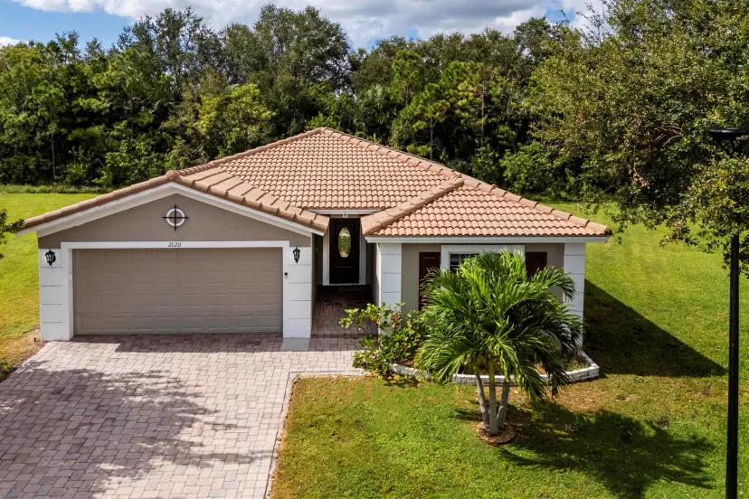 Picture of 2120 SW Marblehead Way, Port St Lucie FL 34983