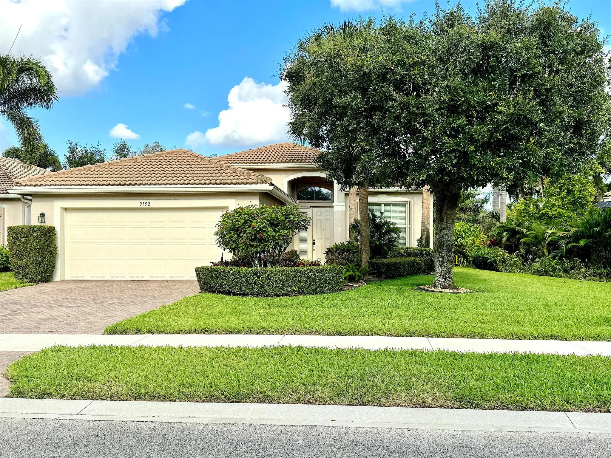 Picture of 9152 Meridian View Isle, Boynton Beach, FL 33473