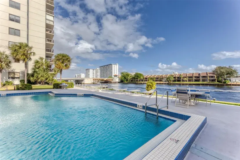 Picture of 2900 NE 14Th Street Cswy 210, Pompano Beach FL 33062