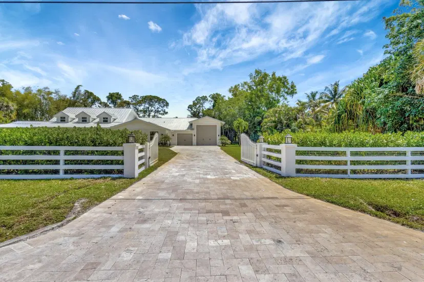 Picture of 15014 72Nd Drive N, Palm Beach Gardens FL 33418