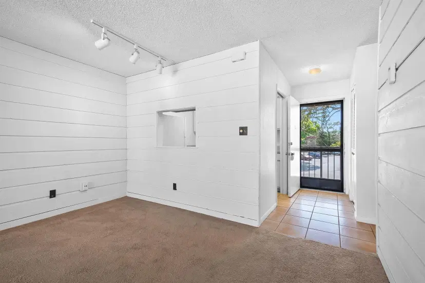 Picture of 2050 Oleander Boulevard 2205, Fort Pierce FL 34950