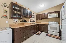 Picture of 570 20Th St Ne, Naples, FL 34120