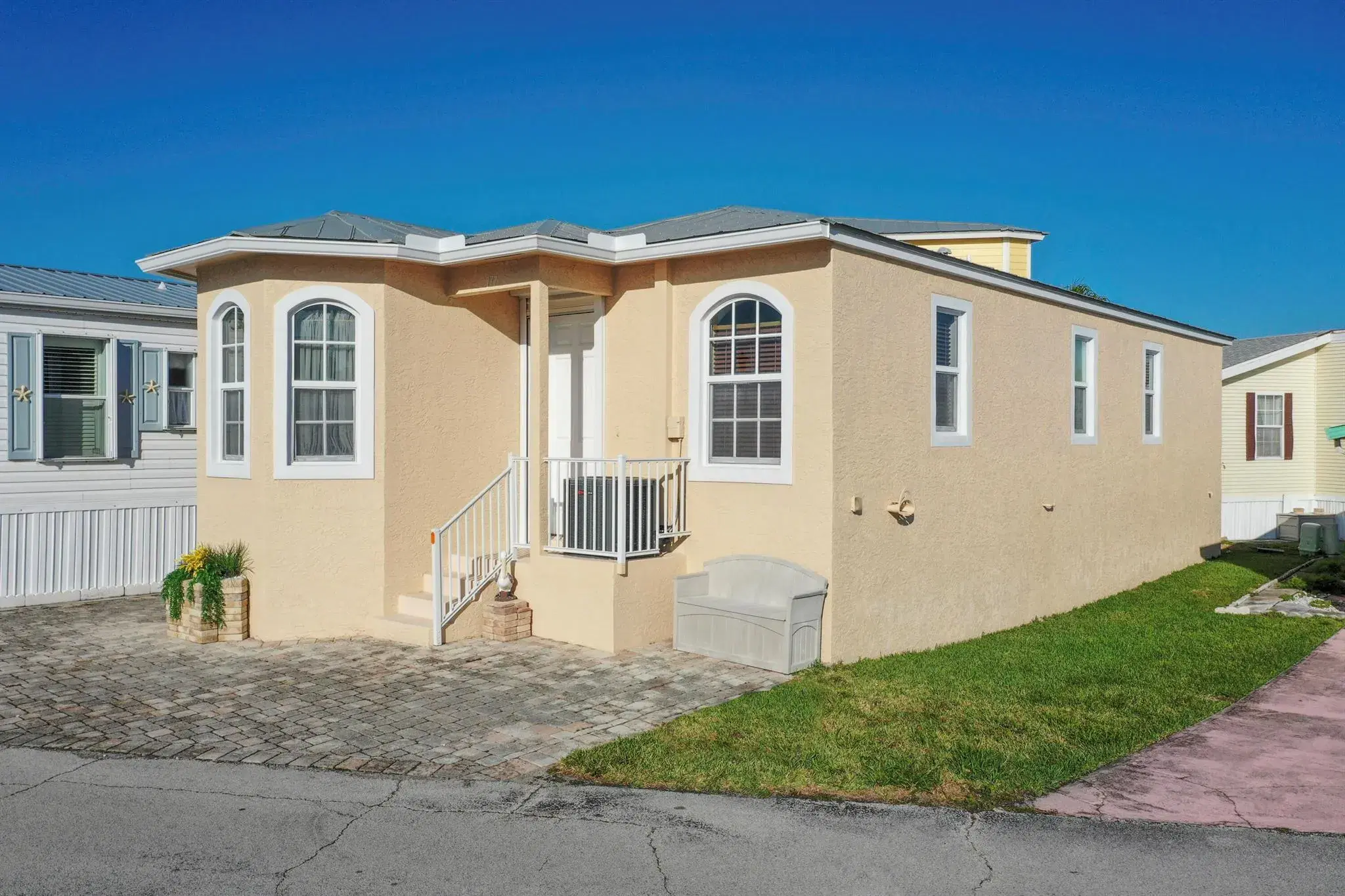 Picture of 10725 S Ocean Drive 177, Jensen Beach, FL 34957