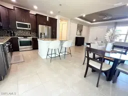Picture of 9216 Hamlin Rd E, Fort Myers, FL 33967