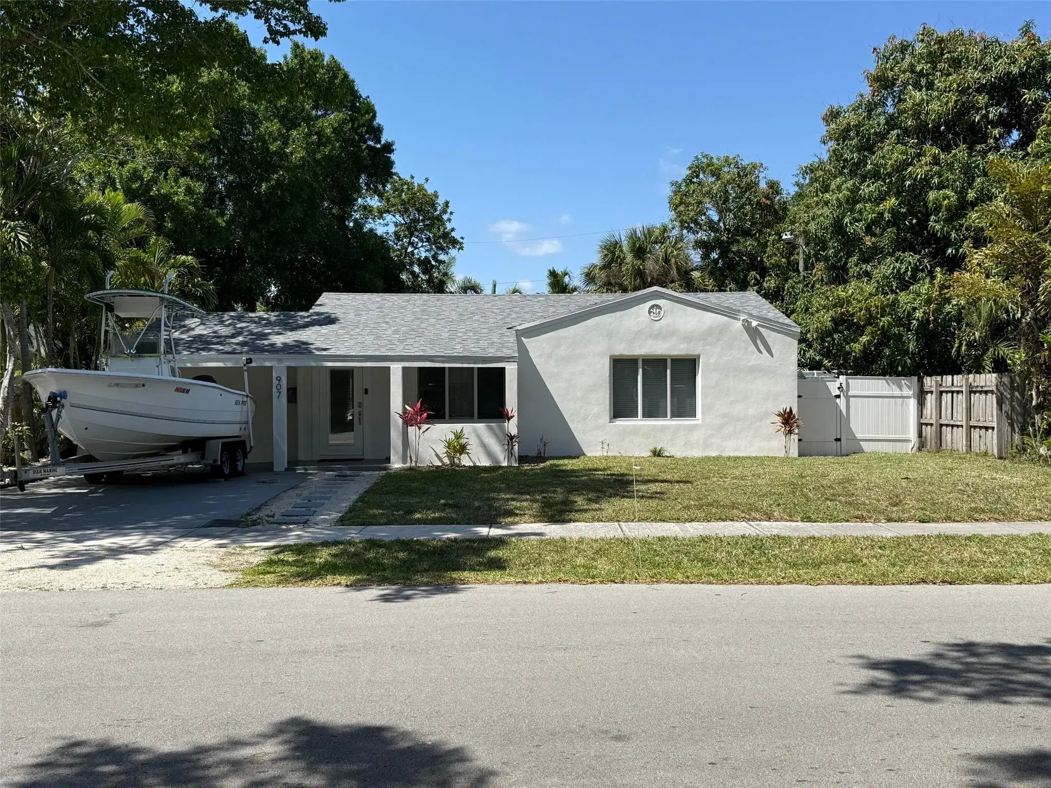 Picture of 907 SW 17Th St, Fort Lauderdale, FL 33315