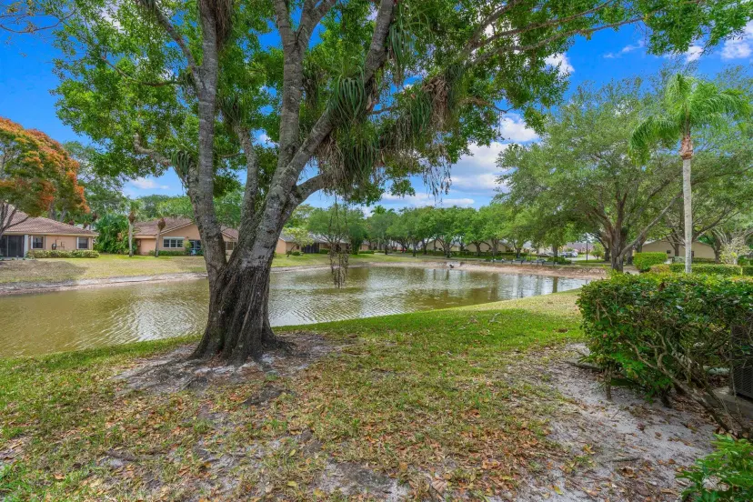 Picture of 10906 Lake Front Place, Boca Raton FL 33498