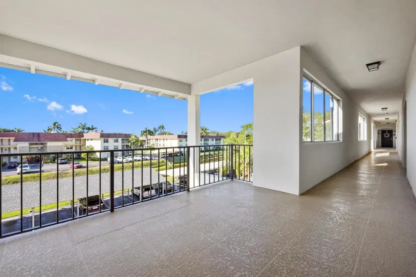 Picture of 11811 Avenue Of The Pga 6-3B, Palm Beach Gardens FL 33418