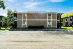 Picture of 7717 Ashmont Cr 109, Tamarac, FL 33321