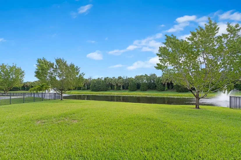 Picture of 9091 Grand Prix Lane Sw, Boynton Beach FL 33472