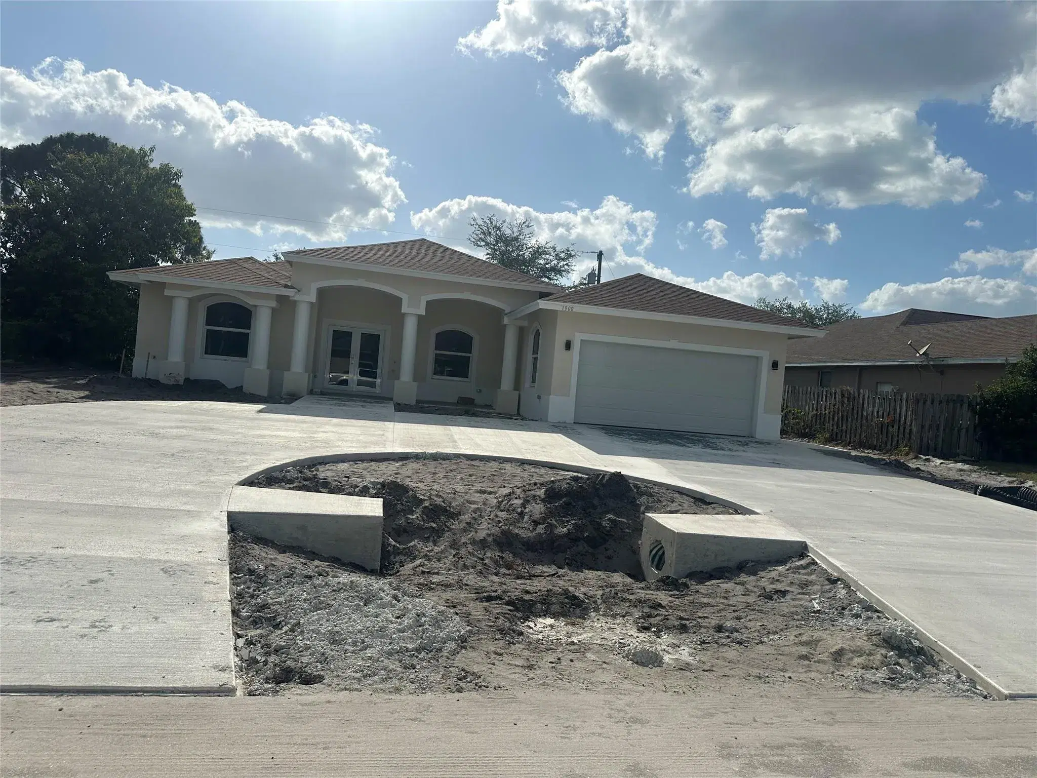 Picture of 1908 SW Americana St, Port St Lucie, FL 34953