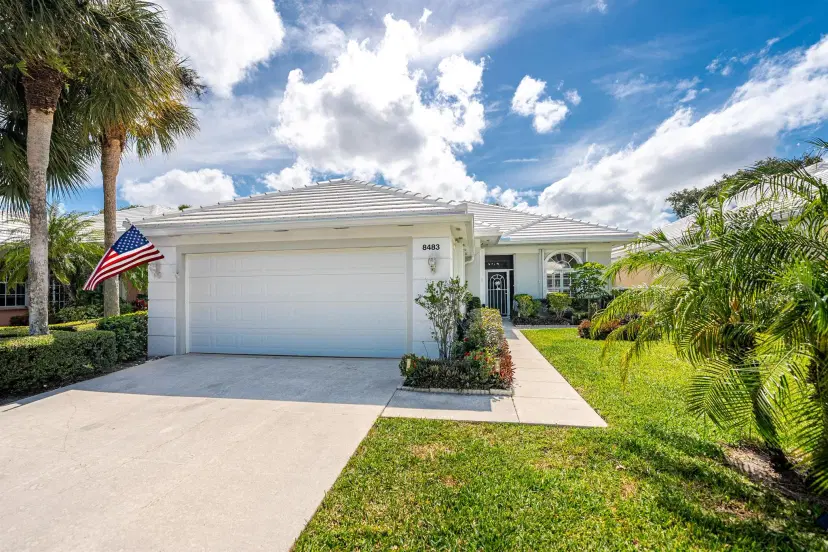 Picture of 8483 Beaconhill Road, Palm Beach Gardens FL 33410