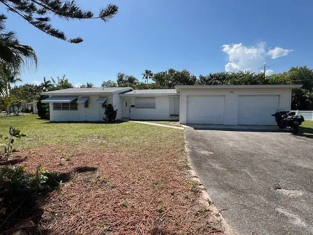 Picture of 800 Alamanda Drive, North Palm Beach, FL 33408