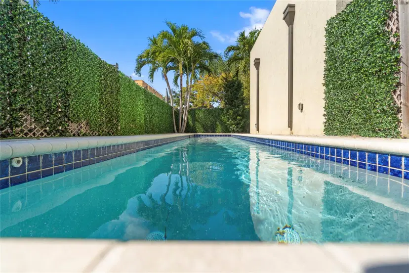 Picture of 1733 NE 8Th St A, Fort Lauderdale FL 33304