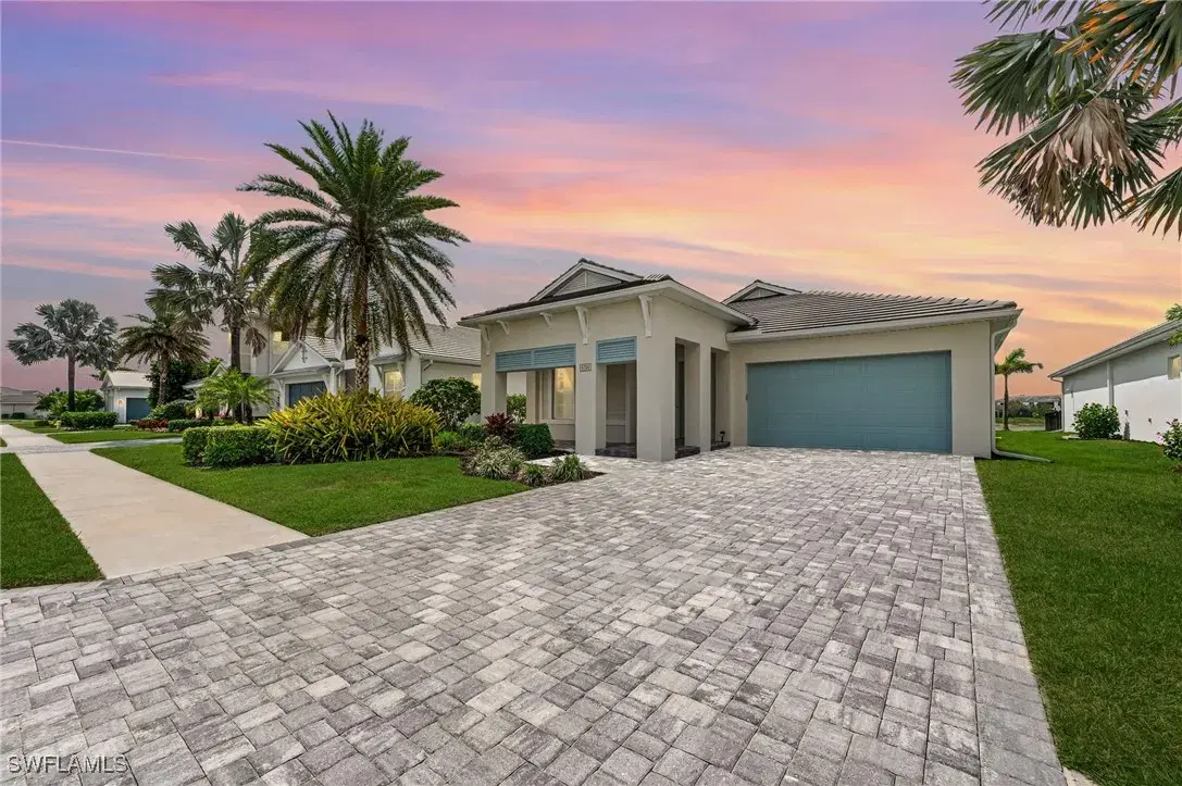 Picture of 8786 Saint Lucia Dr, Naples, FL 34114