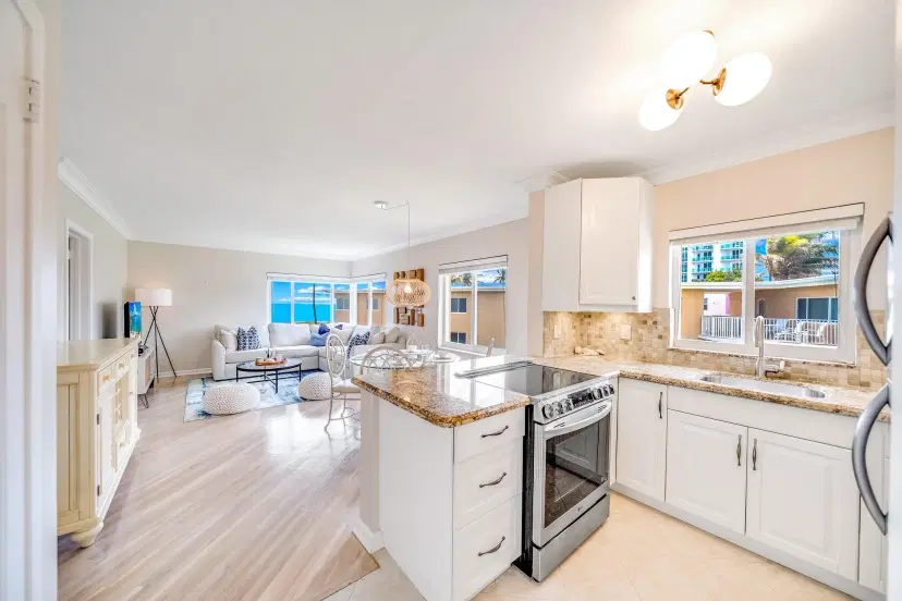 Picture of 1410 S Ocean Blvd S6, Lauderdale By The Sea FL 33062