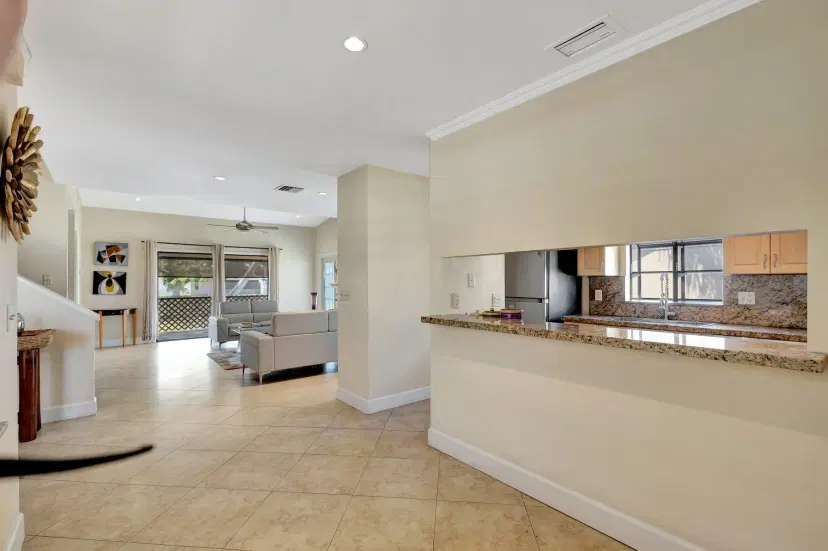 Picture of 4075 Clearview Ter Terrace, West Palm Beach FL 33417