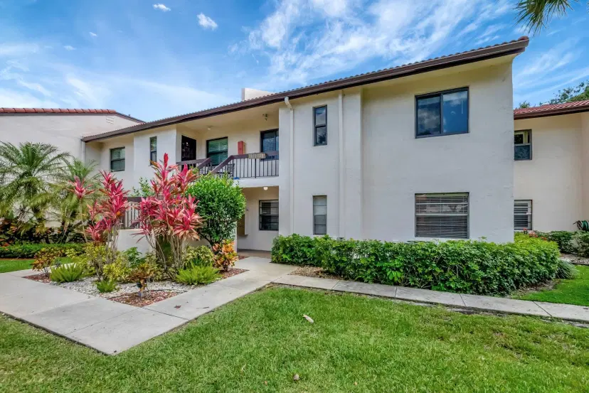 Picture of 7956 Eastlake Drive E 16-E, Boca Raton FL 33433