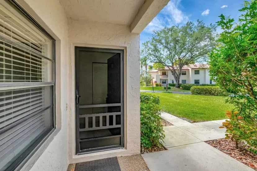 Picture of 7956 Eastlake Drive E 16-E, Boca Raton FL 33433