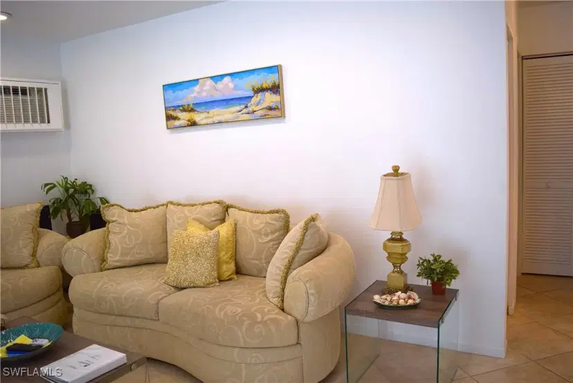 Picture of 240 N Collier Blvd G1, Marco Island FL 34145