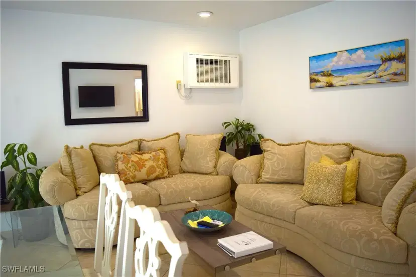 Picture of 240 N Collier Blvd G1, Marco Island FL 34145
