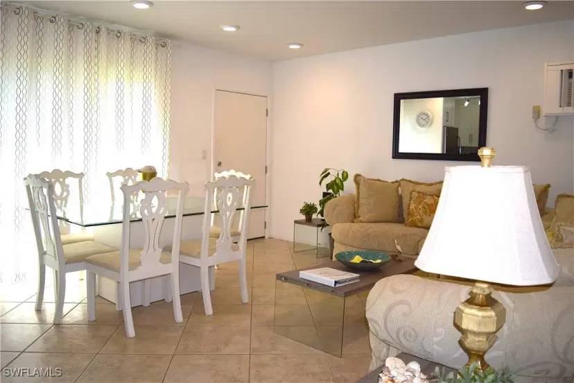 Picture of 240 N Collier Blvd G1, Marco Island FL 34145