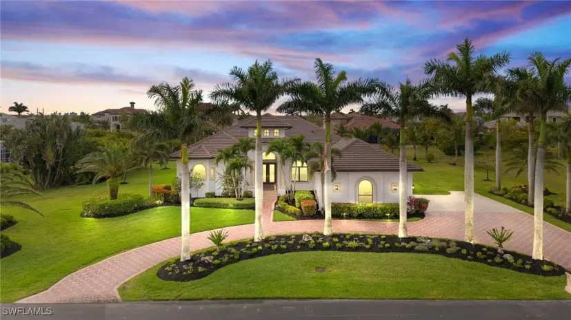 Picture of 8541 Belle Meade Dr, Fort Myers FL 33908