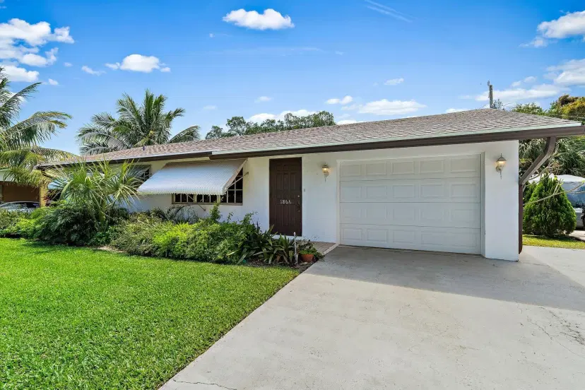 Picture of 1866 Len Drive, North Palm Beach FL 33408