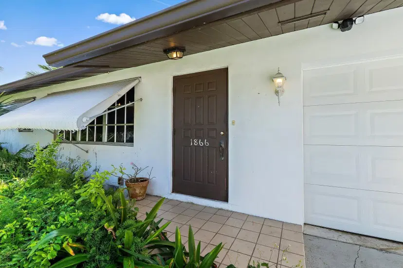 Picture of 1866 Len Drive, North Palm Beach FL 33408