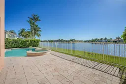 Picture of 1221 Bay View Way, Wellington, FL 33414