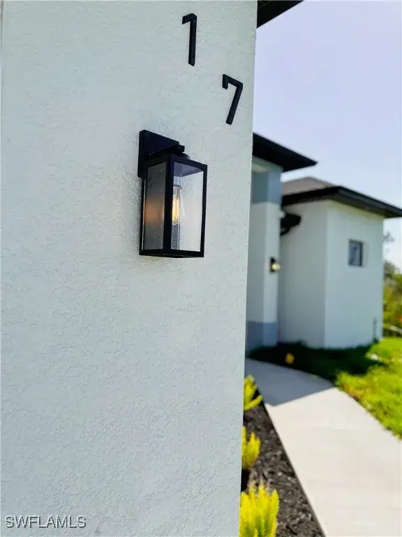 Picture of 2617 40Th St W, Lehigh Acres, FL 33971
