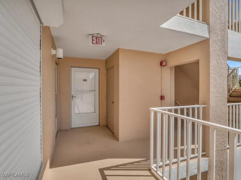 Picture of 900 Collier Ct 106, Marco Island FL 34145